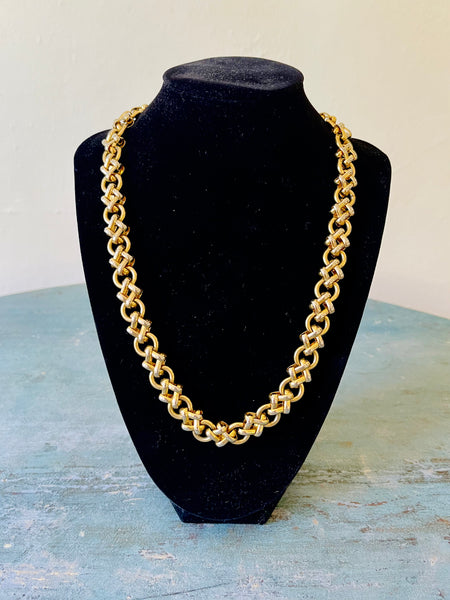 Gold Chainlink Necklace