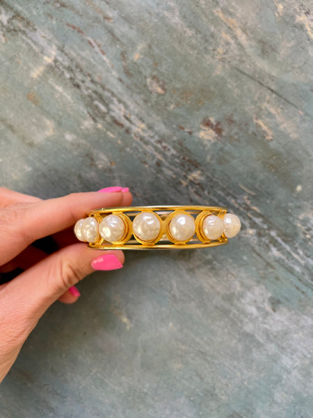 Baroque Pearl Gold Bangle